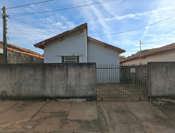 Casa para locação 100m² com 2 quartos em DRACENA-SP