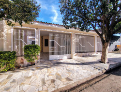 Casa para locação 100m² com 3 quartos em Dracena-SP