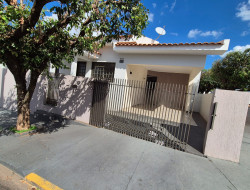 Casa para locação 120m² com 3 quartos em DRACENA-SP