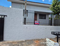 Casa para locação 120m² com 3 quartos em DRACENA-SP