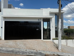 Casa para venda-locação 133m² com 3 quartos em Dracena-SP
