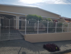 Casa para locação 150m² com 2 quartos em Dracena-SP