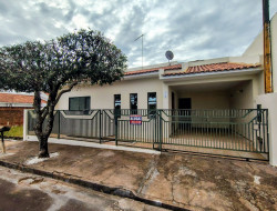 Casa para locação 160m² com 3 quartos em Dracena-SP