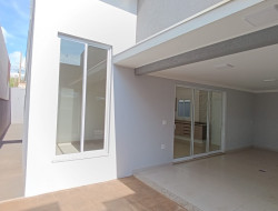 Casa para locação 180m² com 3 quartos em Dracena-SP