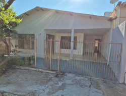 Casa para locação 191m² com 4 quartos em Dracena-SP