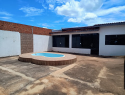 Casa para locação 80m² com 2 quartos em Dracena-SP