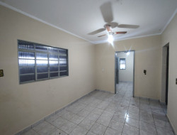 Casa para locação 90m² com 2 quartos em Dracena/SP-SP