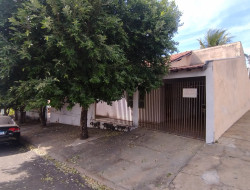 Casa para venda 100m² com 3 quartos em Dracena-SP