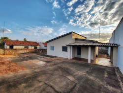 Casa para venda 106m² com 2 quartos em Dracena-SP