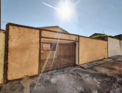 Casa para venda 122m² com 03 quartos em Dracena-SP