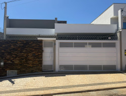 Casa para venda 127m² com 3 quartos em Dracena-SP