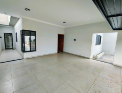 Casa para venda 171m² com 3 quartos em Dracena-SP