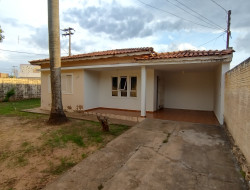 Casa para venda 200m² com 3 quartos em Dracena-SP