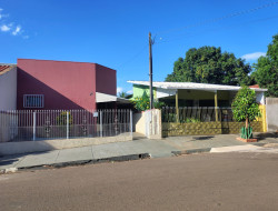 Casa para venda 200m² com 3 quartos em Ouro Verde-SP