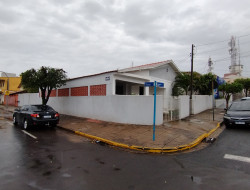 Casa para venda 220m² com 3 quartos em Dracena-SP