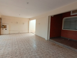 Casa para venda 250m² com 3 quartos em Dracena-SP