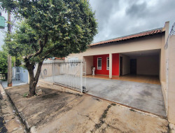 Casa para venda 280m² com 3 quartos em DRACENA-SP