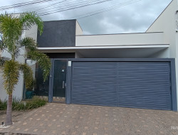 Casa para venda 300m² com 3 quartos em Dracena-SP