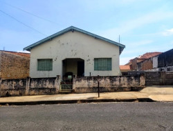 Casa para venda 80m² com 2 quartos em DRACENA-SP