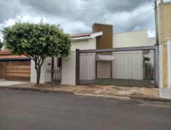 Casa para venda 85m² com 2 quartos em Dracena-SP