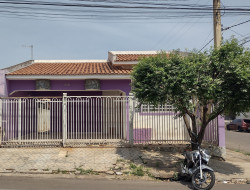 Casa para venda 120m² com 3 quartos em Dracena-SP