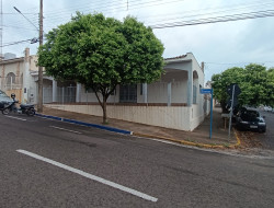 Comercial para locação 300m² com 6 quartos em Dracena/SP-SP