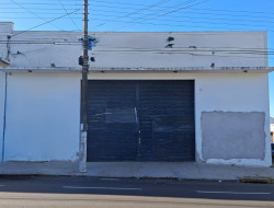 Comercial para locação 363m² com 0 quarto em DRACENA-SP
