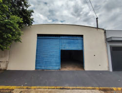 Comercial para venda-locação 200m² com 1 quarto em Tupi Paulista/SP-SP