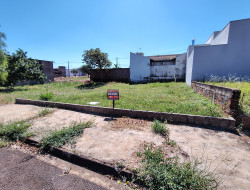 Lote para venda 220m² com 0 quarto em Dracena-SP