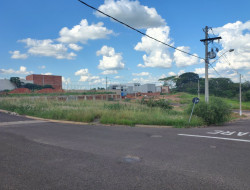 Lote para venda 257m² com 0 quarto em Dracena-SP