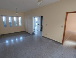 Residencial/Comercial para locação 290m² com 3 quartos em Dracena-SP